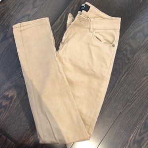NWOT Papaya - Soft Tan Skinny Jeans